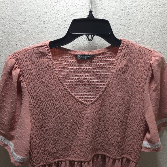 Pretty Garden Pink‎ Short Sleeve Smocked Tiered Maxi Dress Size Medium - Picture 3 of 8